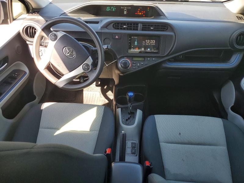 Снимка 8 от търг – 2013 TOYOTA PRIUS с VIN JTDKDTB39D1047145