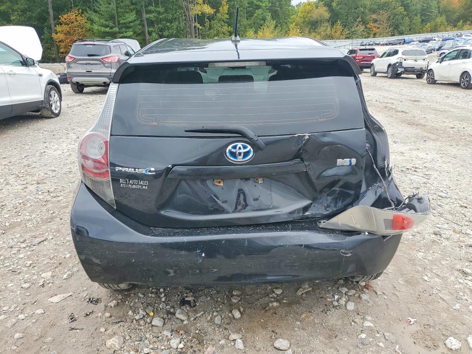 Photo 6 from auction – 2013 TOYOTA PRIUS C with VIN JTDKDTB37D1536241