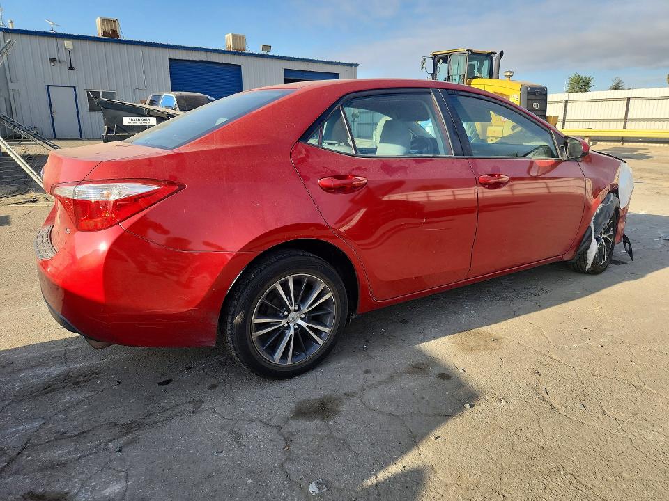 Photo 3 from auction – 2016 TOYOTA COROLLA with VIN 5YFBURHE7GP529379
