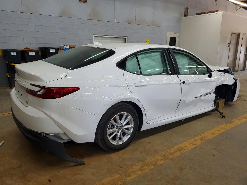 Photo 3 from auction – 2025 TOYOTA CAMRY with VIN 4T1DAACK7SU139325