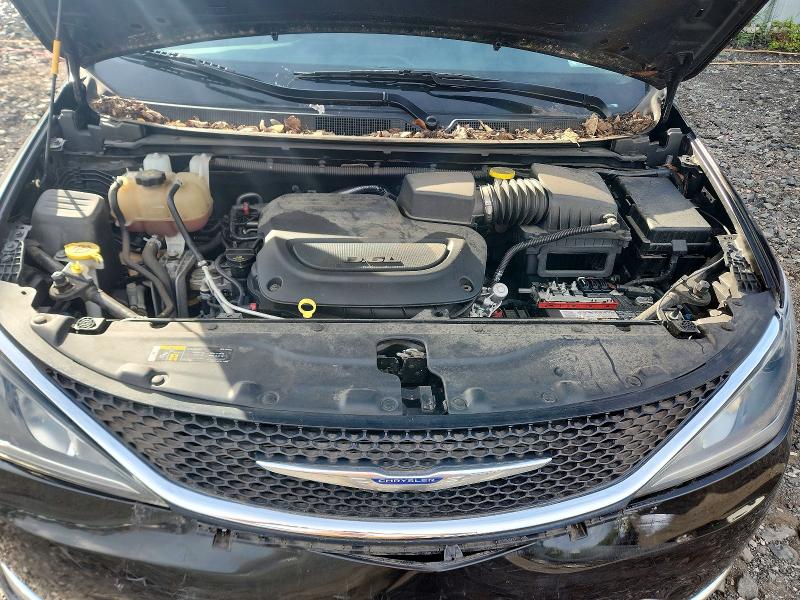 Снимка 12 от търг – 2020 CHRYSLER PACIFICA с VIN 2C4RC1BG3LR137667
