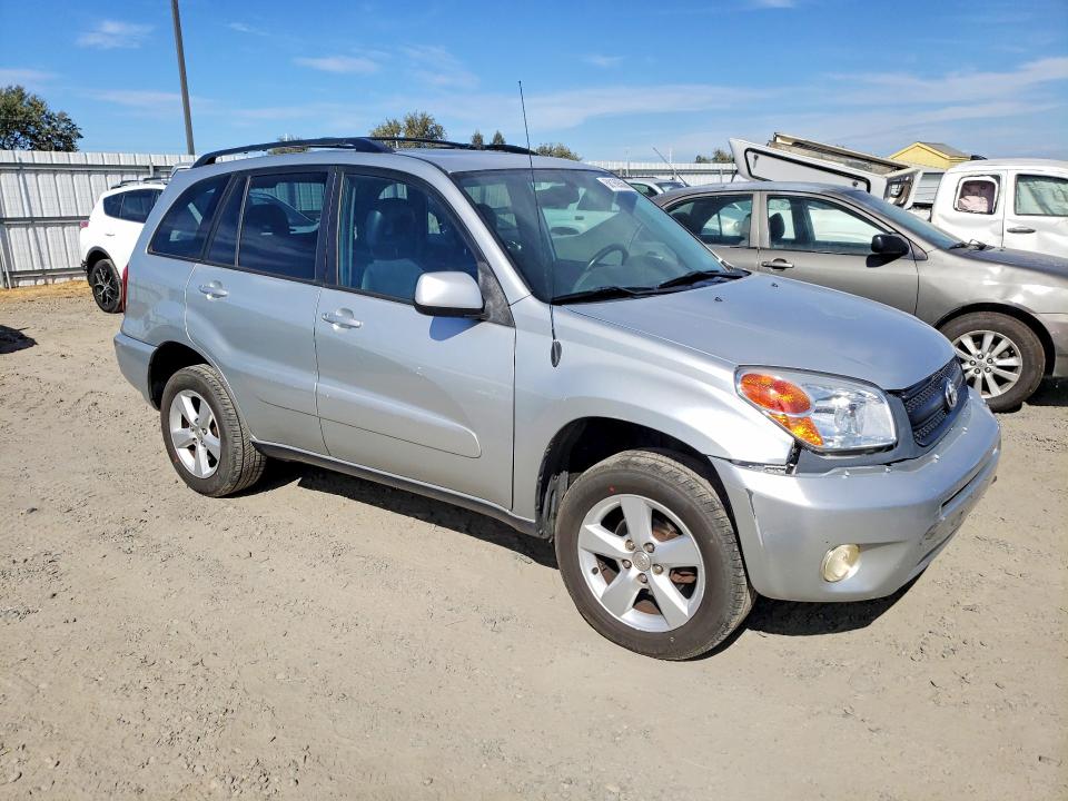 Photo 4 from auction – 2004 TOYOTA RAV4 with VIN JTEHD20V540027968