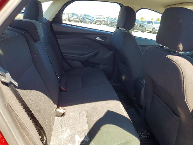 Photo 10 from auction – 2015 FORD FOCUS with VIN 1FADP3F23FL300135