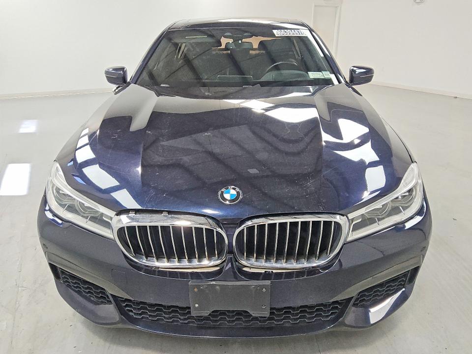 Снимка 5 от търг – 2019 BMW 750 с VIN WBA7F2C57KB240148