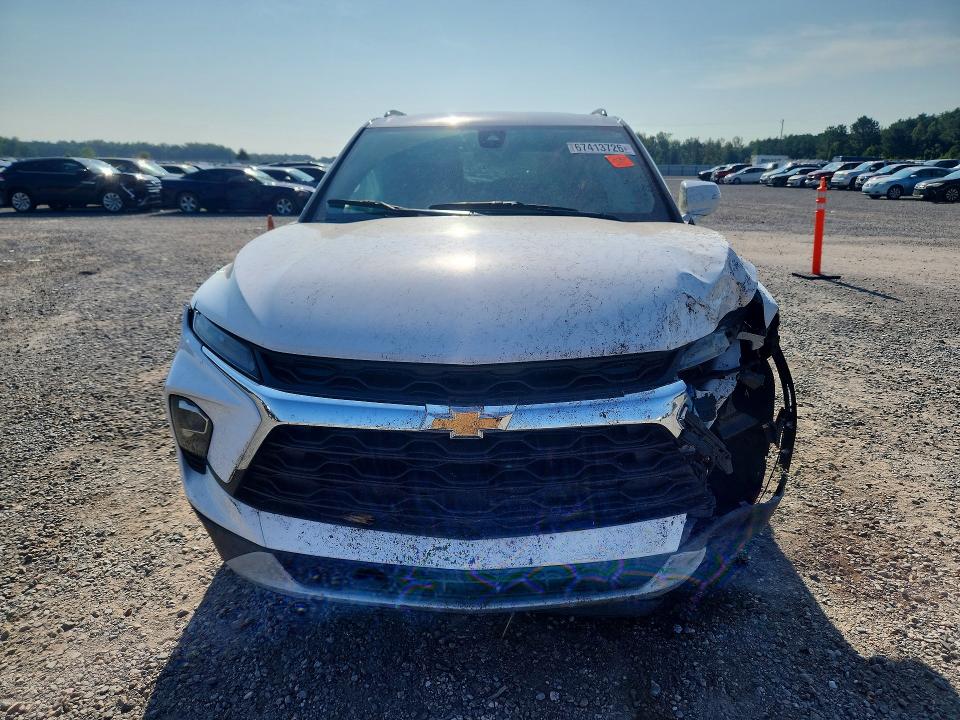 Photo 5 from auction – 2024 CHEVROLET BLAZER with VIN 3GNKBJR46RS163635