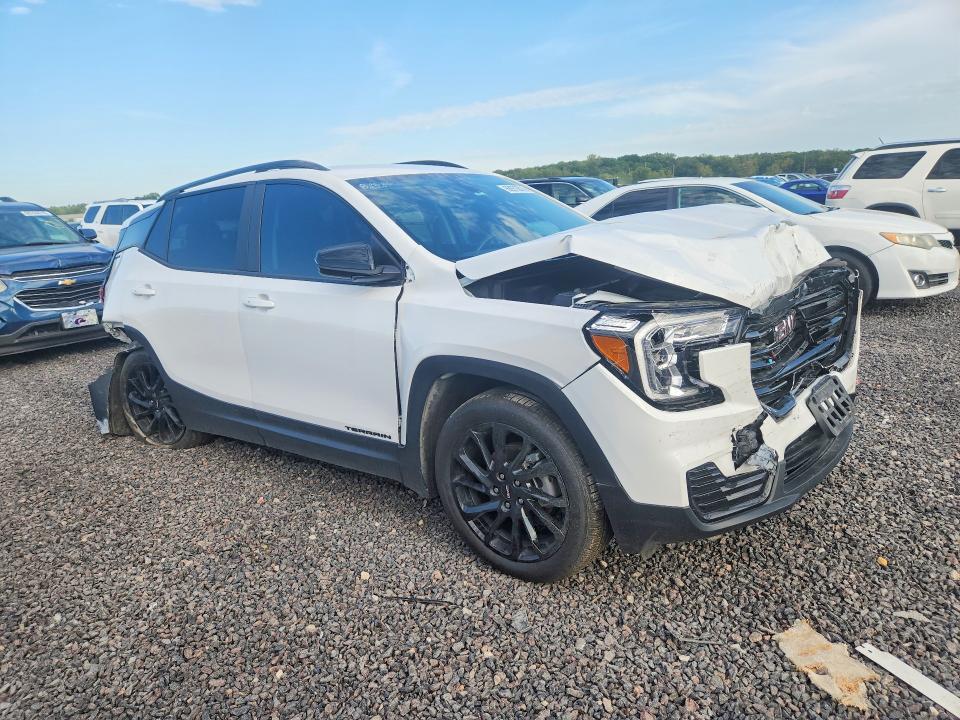 Фото 4 с аукциона – 2023 GMC TERRAIN с VIN 3GKALMEG5PL130947