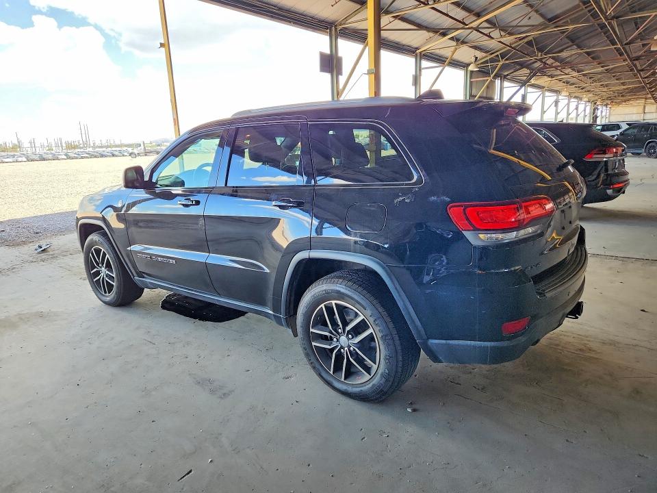 Photo 2 from auction – 2017 JEEP GRAND CHEROKEE with VIN 1C4RJFLG3HC729233