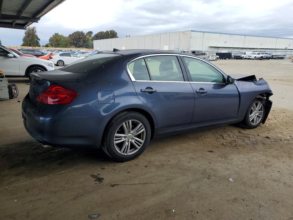 Photo 3 from auction – 2011 INFINITI G37 SEDAN with VIN JN1CV6AP1BM506836