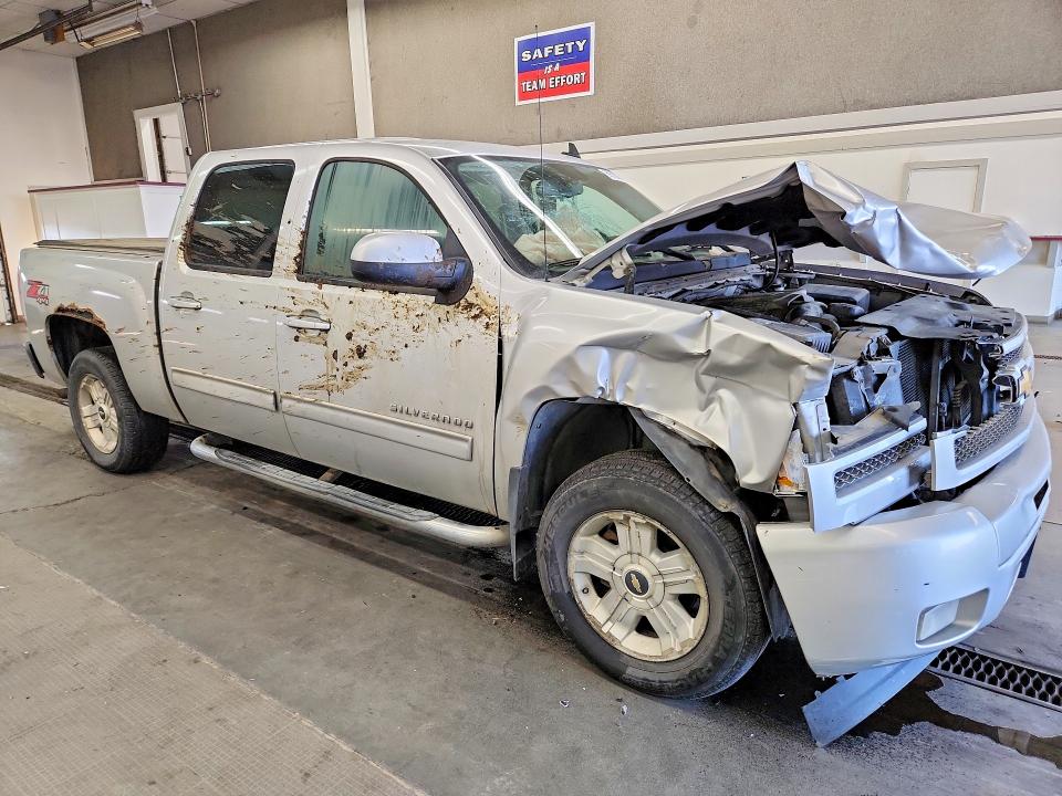 Снимка 4 от търг – 2010 CHEVROLET SILVERADO с VIN 3GCRKSE38AG227997