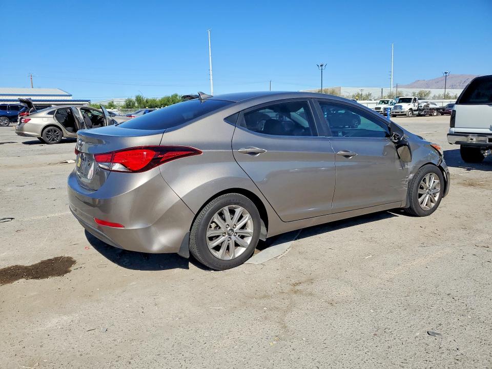 Photo 3 from auction – 2015 HYUNDAI ELANTRA with VIN 5NPDH4AE8FH550263