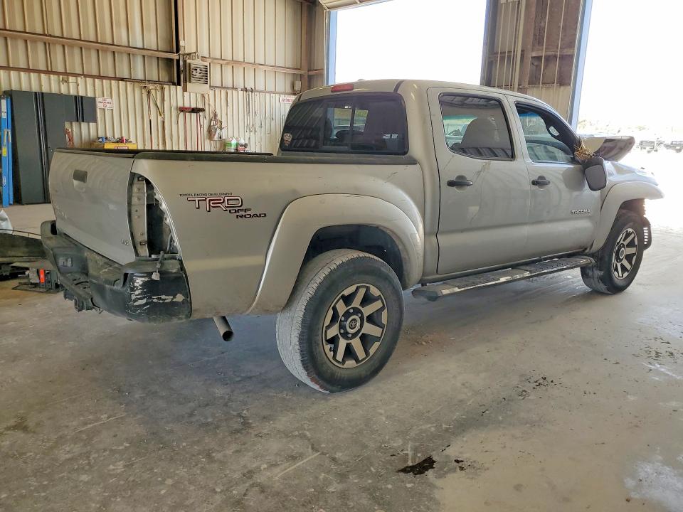 Снимка 3 от търг – 2009 TOYOTA TACOMA с VIN 3TMLU42N59M032695