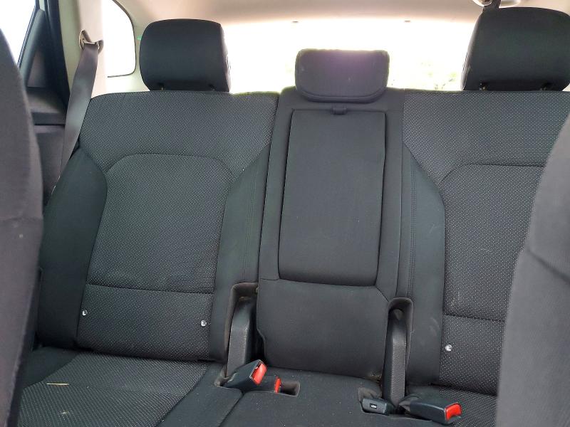 Photo 10 from auction – 2015 KIA RONDO with VIN KNAHT8A32F7080092