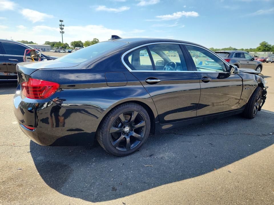 صورة رقم 3 من المزاد - 2014 BMW 528 مع VIN WBA5A7C59ED219717