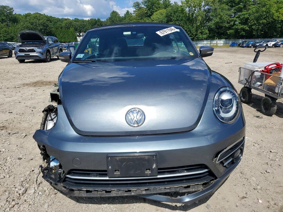 Photo 5 from auction – 2018 VOLKSWAGEN BEETLE with VIN 3VW5DAAT2JM507180