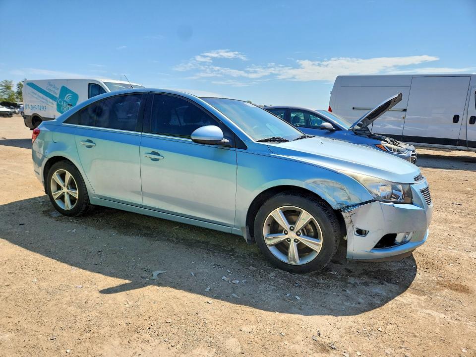 Photo 4 from auction – 2012 CHEVROLET CRUZE with VIN 1G1PG5SC0C7264189