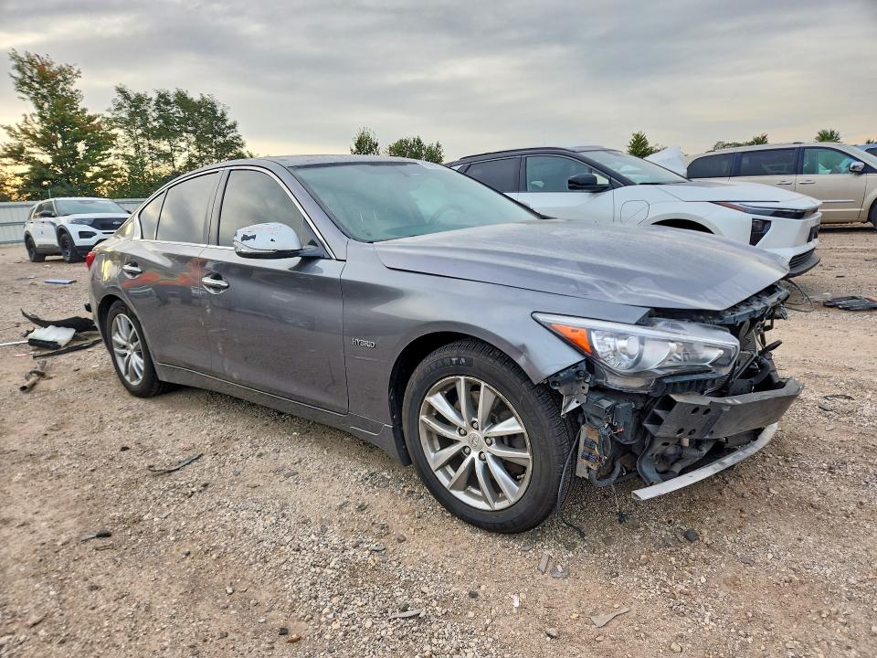 Снимка 4 от търг – 2014 INFINITI Q50 HYBRID с VIN JN1AV7AR7EM702122