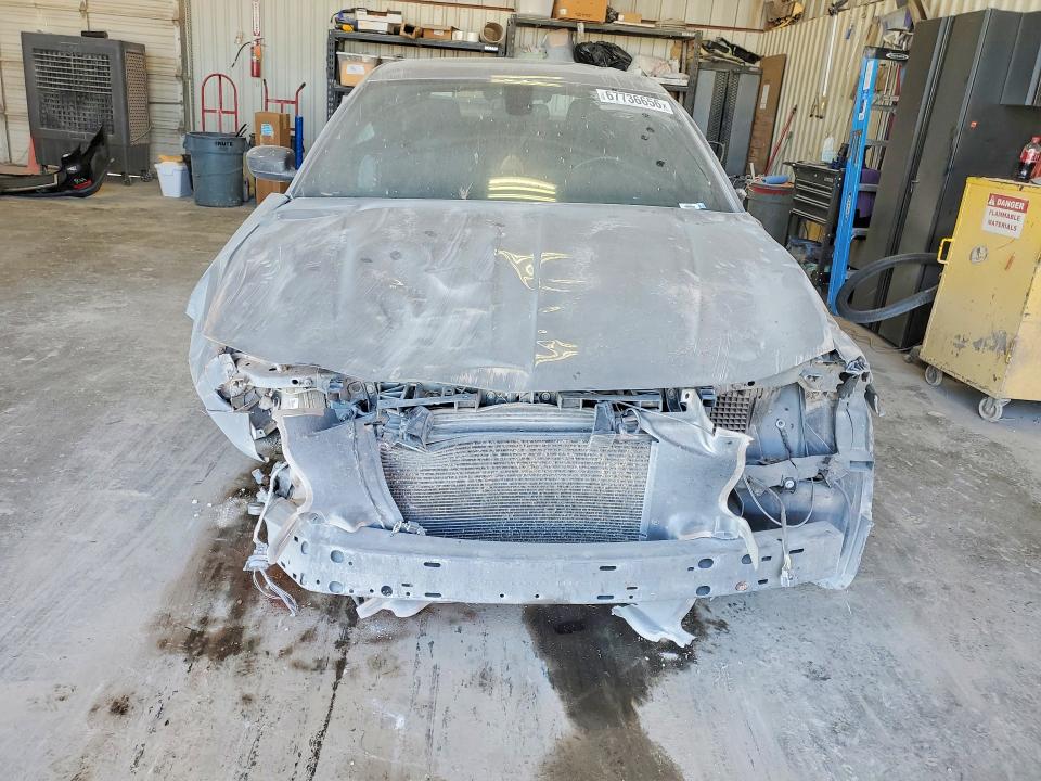 Photo 5 from auction – 2019 DODGE CHARGER with VIN 2C3CDXBG1KH675671