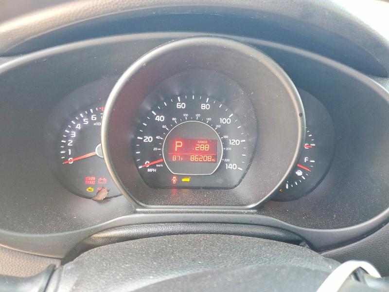 Photo 9 from auction – 2016 KIA SOUL with VIN KNDJP3A53G7302296