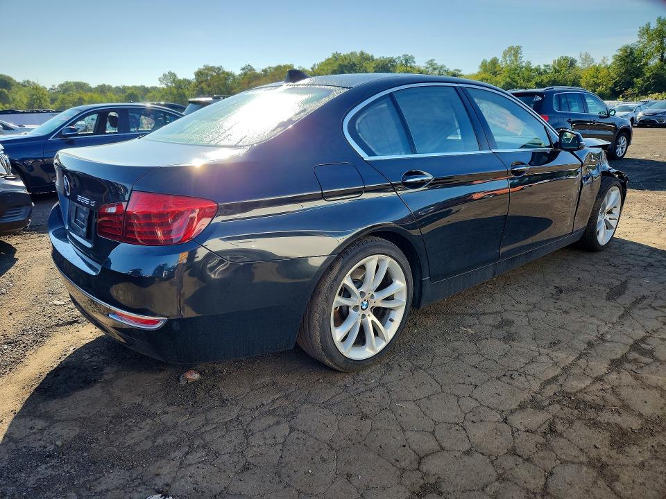 Photo 3 from auction – 2014 BMW 535 with VIN WBAFV3C58ED685365