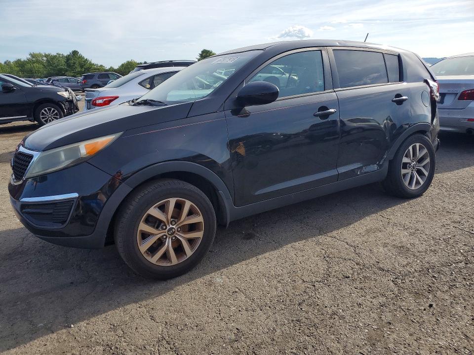 KIA SPORTAGE 2016 with VIN KNDPB3ACXG7858290 - Photo from auction