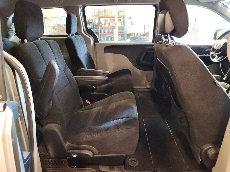 Photo 11 from auction – 2012 DODGE GRAND CARAVAN with VIN 2C4RDGDG9CR128811