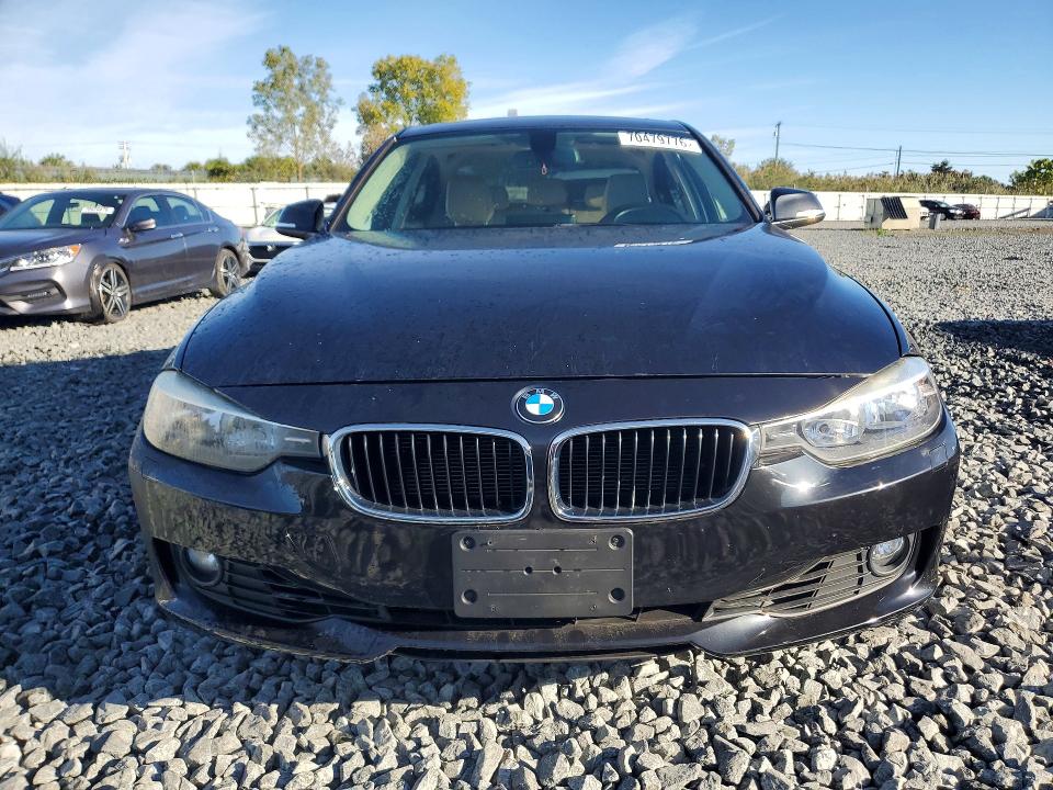 Foto 5 de la subasta – 2013 BMW 328 con VIN WBA3B5G55DNS02814