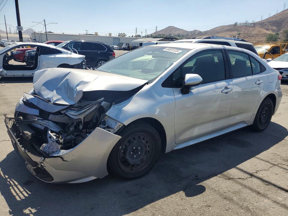 Снимка 1 от търг – 2024 TOYOTA COROLLA HYBRID с VIN JTDBCMFE0RJ033419