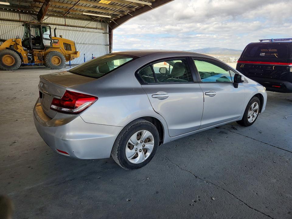 Photo 3 from auction – 2013 HONDA CIVIC with VIN 19XFB2F57DE027986
