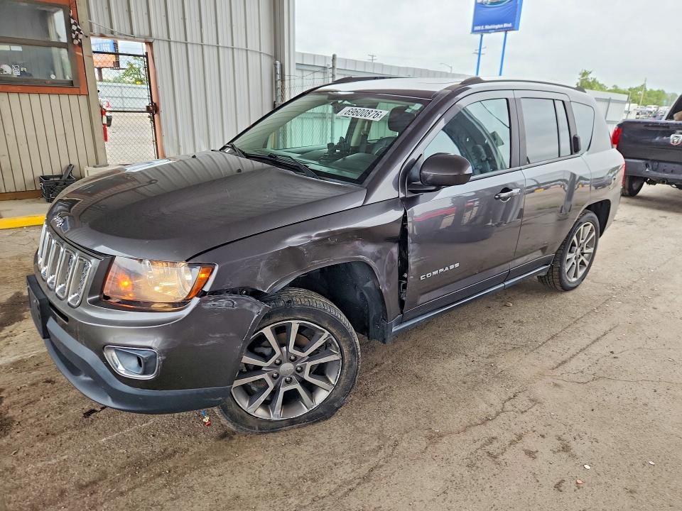 صورة رقم 1 من المزاد - 2017 JEEP COMPASS مع VIN 1C4NJDEB0HD177270
