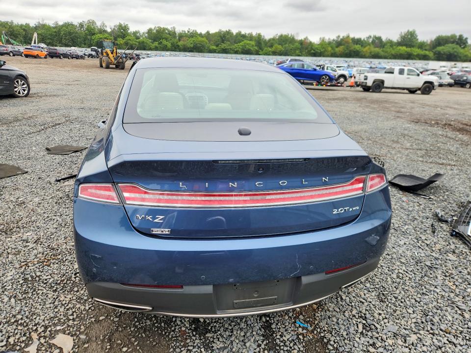 Photo 6 from auction – 2019 LINCOLN MKZ with VIN 3LN6L5F98KR623353