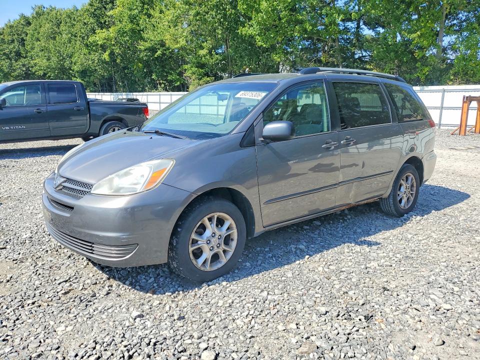 2005 TOYOTA SIENNA - Търг №69375306