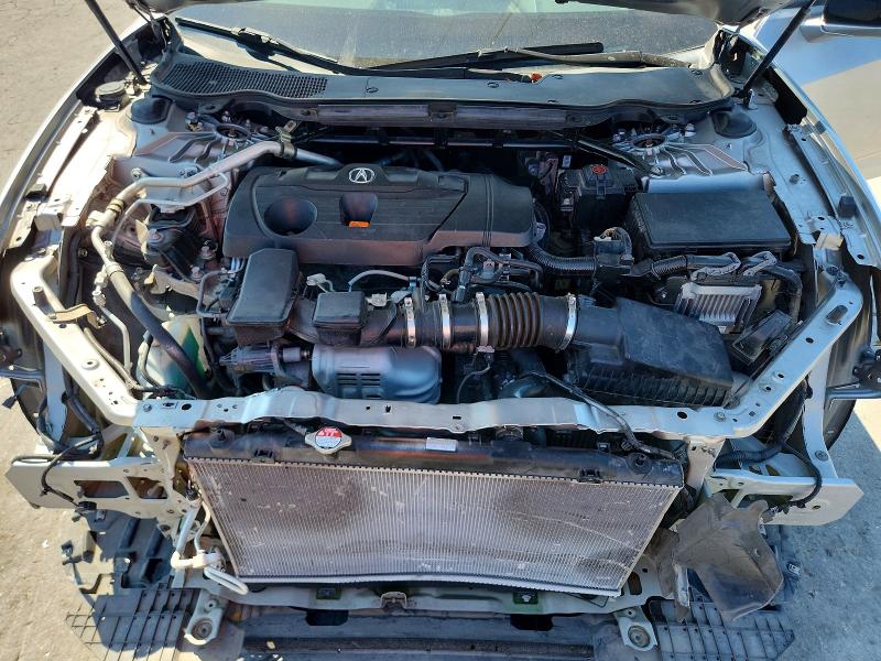 Photo 11 from auction – 2021 ACURA TLX with VIN 19UUB6F50MA003208
