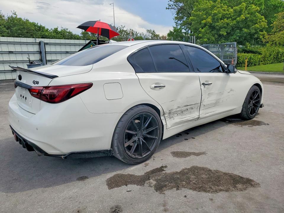 Photo 3 from auction – 2021 INFINITI Q50 with VIN JN1EV7BP3MM706973