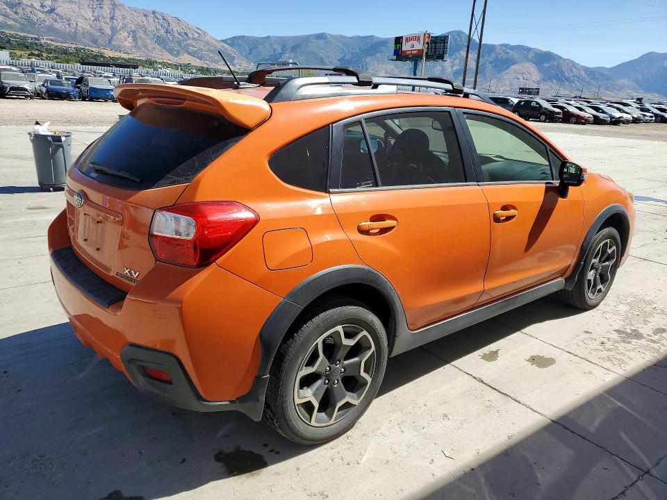 Photo 3 from auction – 2015 SUBARU XV CROSSTREK with VIN JF2GPAPC0F8282328