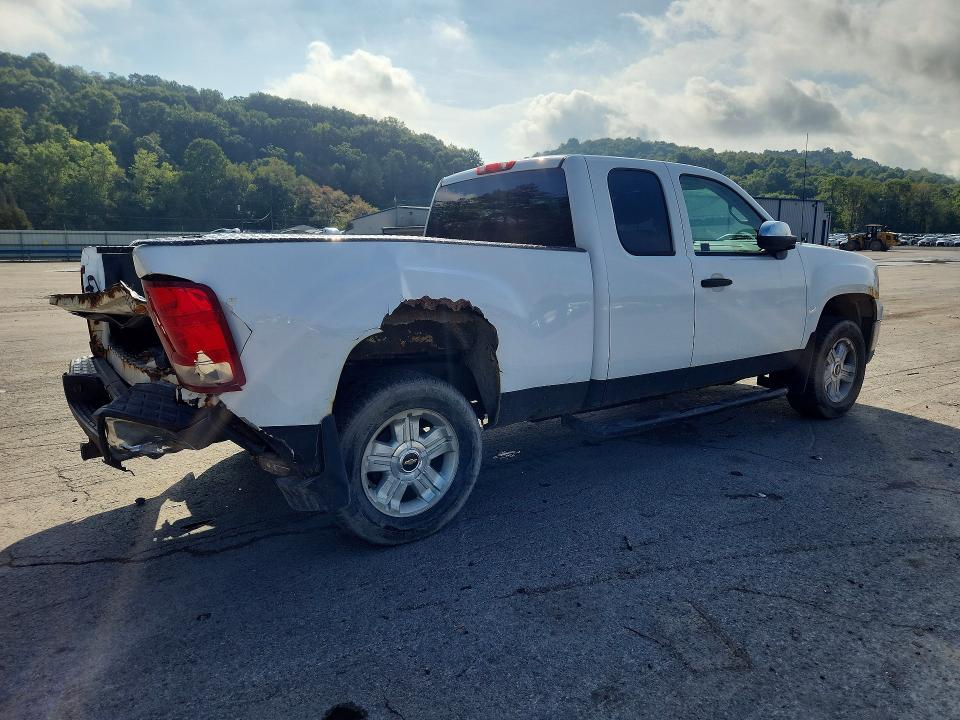 صورة رقم 3 من المزاد - 2010 GMC SIERRA مع VIN 1GTSKUEA0AZ130966