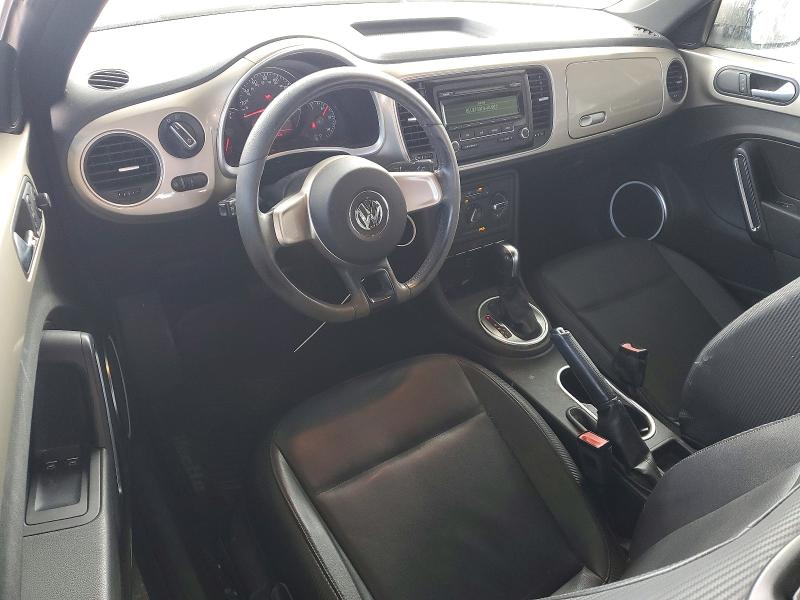 Photo 8 from auction – 2012 VOLKSWAGEN BEETLE with VIN 3VWJP7AT8CM658049
