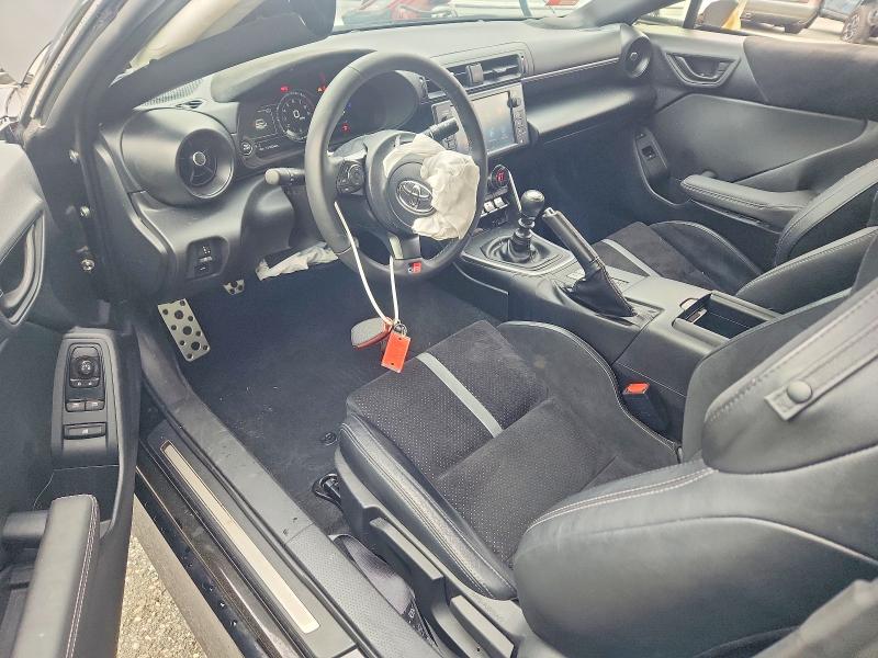 Photo 8 from auction – 2024 TOYOTA GR 86 with VIN JF1ZNBE15R9753012