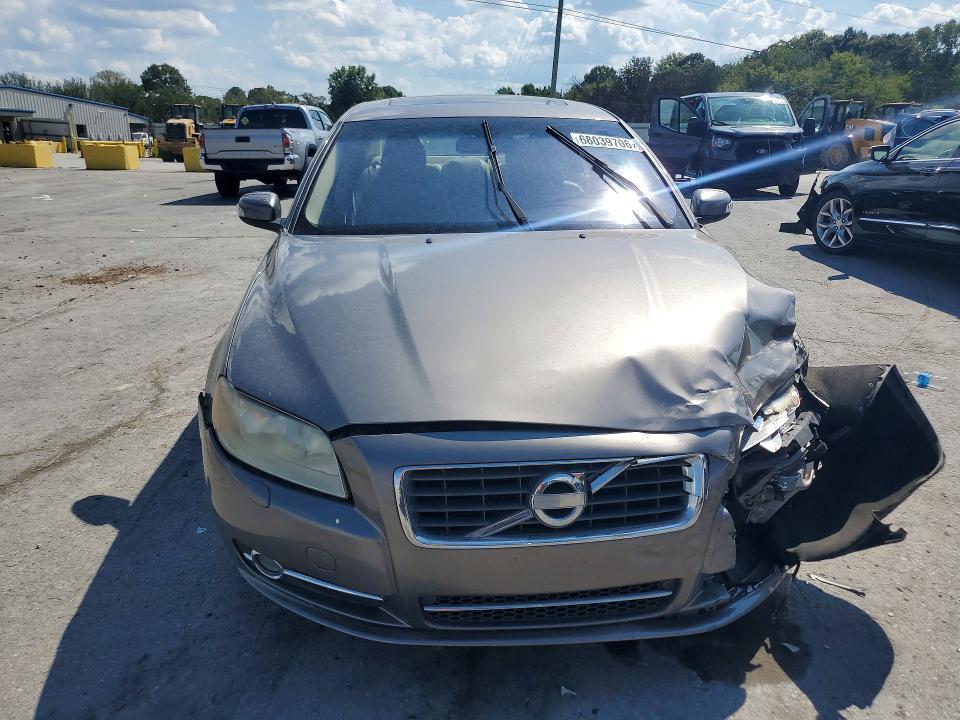 صورة رقم 5 من المزاد - 2010 VOLVO S80 مع VIN YV1982AS8A1123546