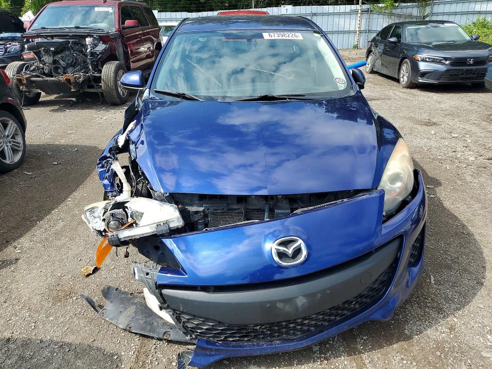 Photo 5 from auction – 2013 MAZDA 3 with VIN JM1BL1UFXD1769576