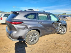صورة رقم 3 من المزاد - 2021 TOYOTA HIGHLANDER مع VIN 5TDEBRCH3MS068804
