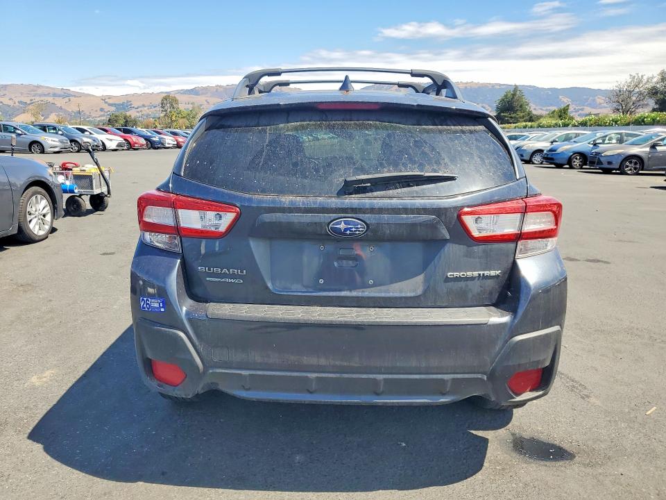 Photo 6 from auction – 2018 SUBARU CROSSTREK with VIN JF2GTADC7JH290760