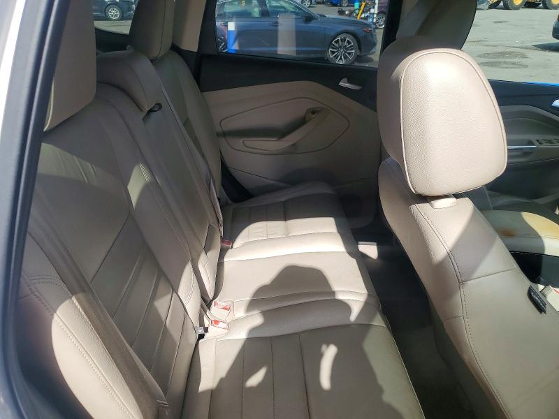 Photo 11 from auction – 2015 FORD ESCAPE with VIN 1FMCU9J92FUA57574