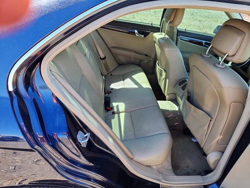 Photo 10 from auction – 2011 MERCEDES-BENZ C with VIN WDDGF8BB1BF645532