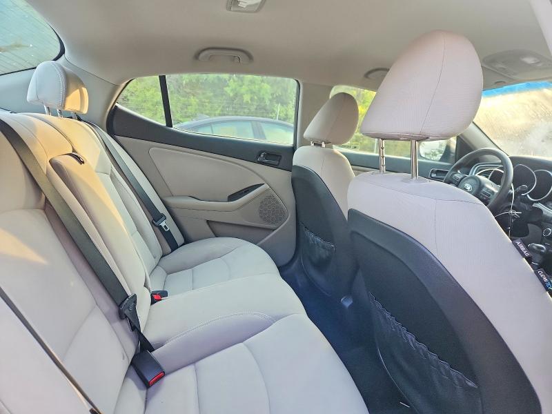 Photo 10 from auction – 2015 KIA OPTIMA with VIN 5XXGM4A79FG465048
