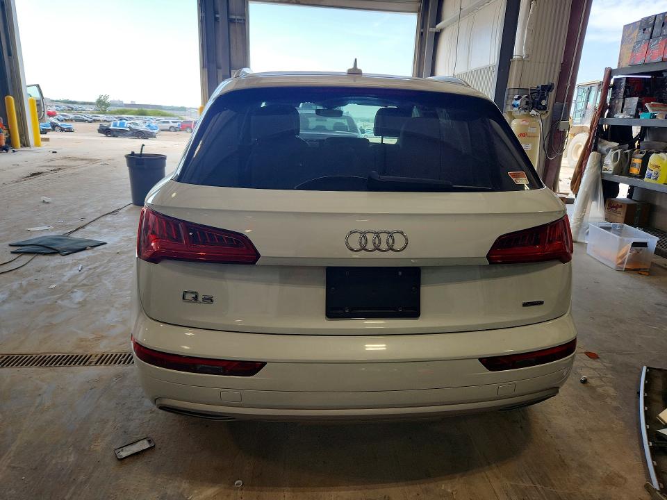 Zdjęcie 6 z aukcji – 2020 AUDI Q5 z VIN WA1ANAFY1L2054516