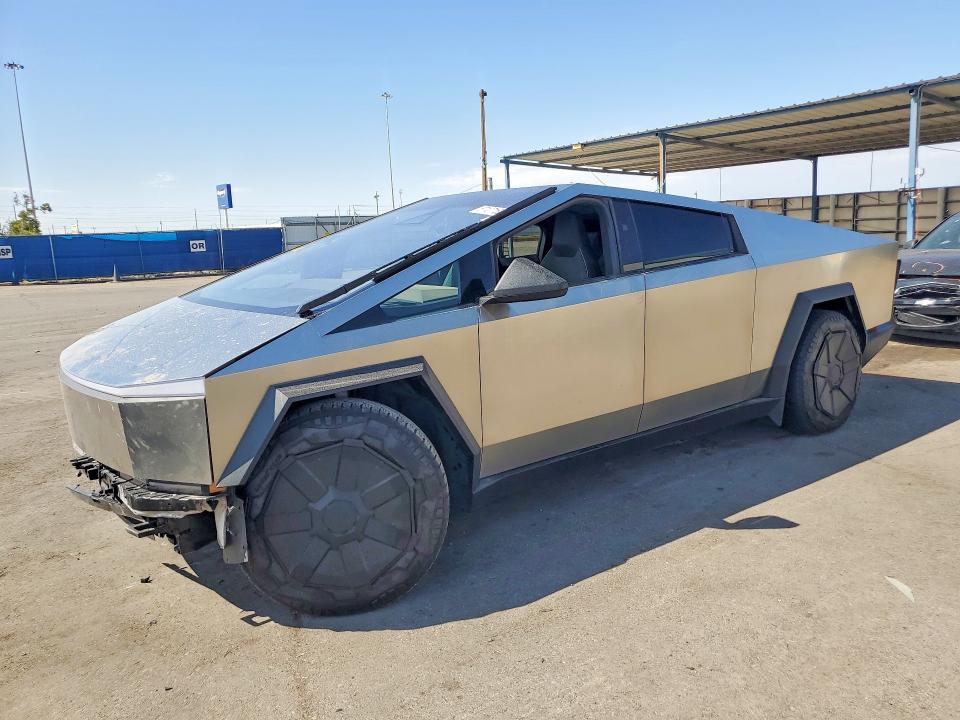 Foto 1 de la subasta – 2025 TESLA CYBERTRUCK con VIN 7G2CEHED8SA060177