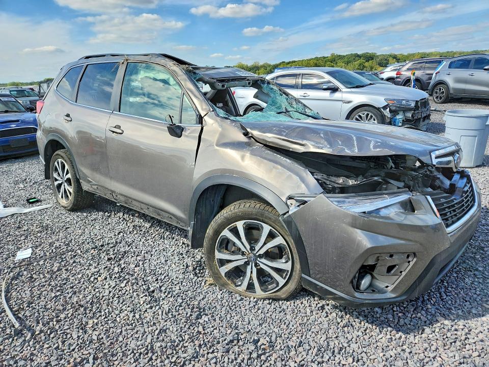 Photo 4 from auction – 2020 SUBARU FORESTER with VIN JF2SKASC8LH487410