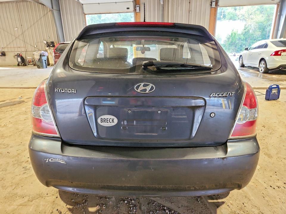 Photo 6 from auction – 2010 HYUNDAI ACCENT with VIN KMHCM3AC9AU167331