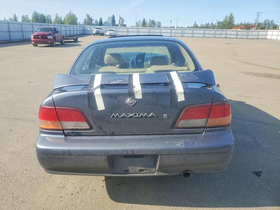 Photo 6 from auction – 1999 NISSAN MAXIMA with VIN JN1CA21D1XT212022