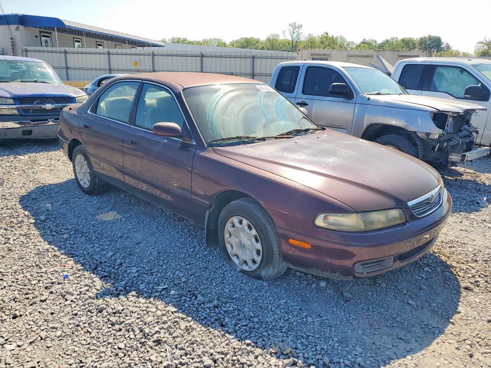 Photo 4 from auction – 1996 MAZDA 626 with VIN 1YVGE22C7T5573028